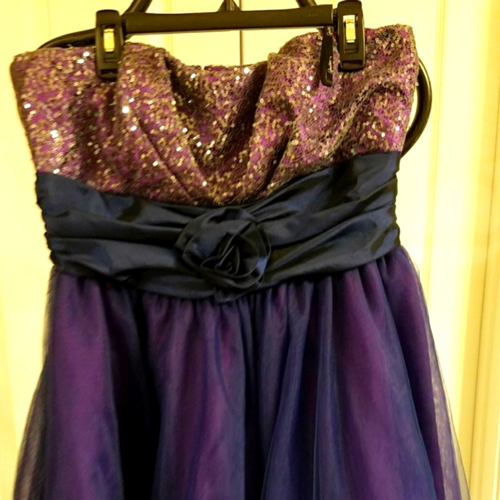 Purple  dress for party or promo size 2
